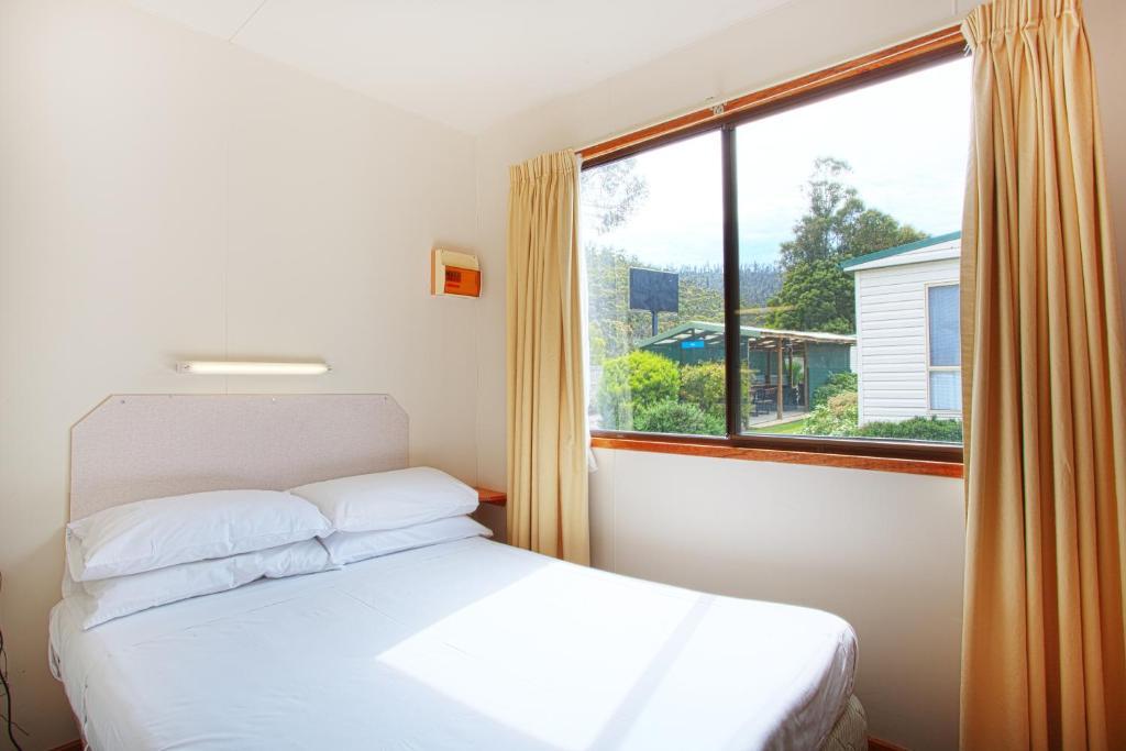 Discovery Parks - Mornington Hobart Room photo